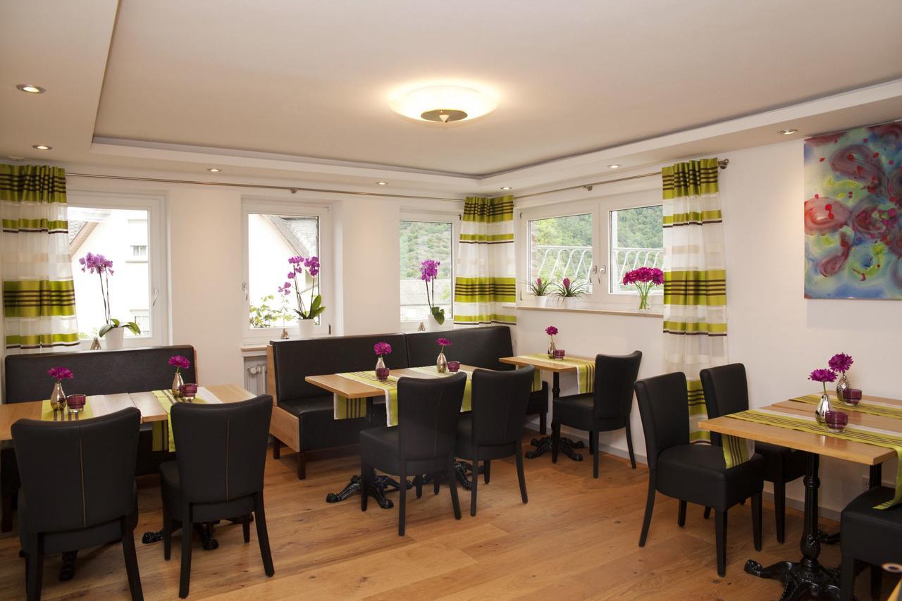 Hotel Vintage Am Bundesbank-Bunker Cochem Luaran gambar