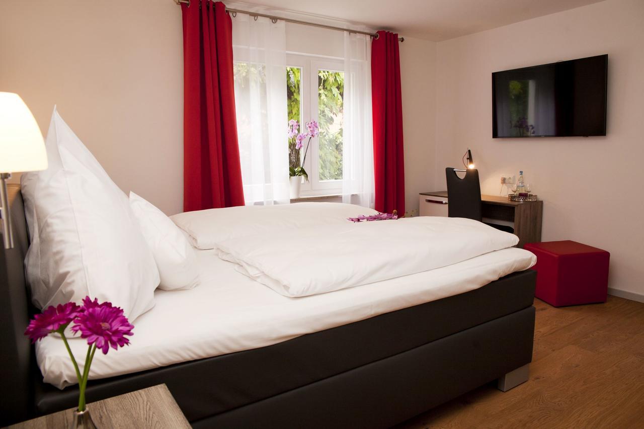 Hotel Vintage Am Bundesbank-Bunker Cochem Luaran gambar