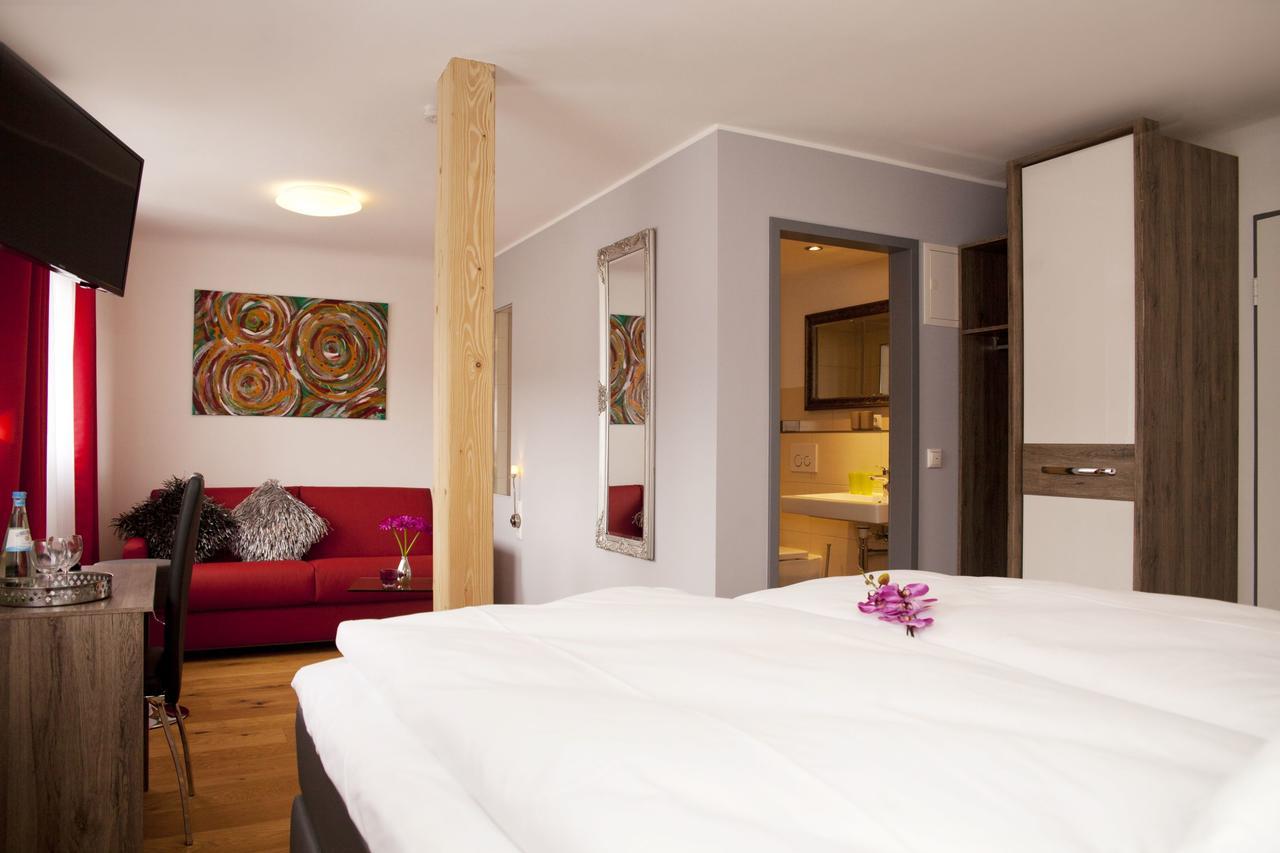 Hotel Vintage Am Bundesbank-Bunker Cochem Luaran gambar