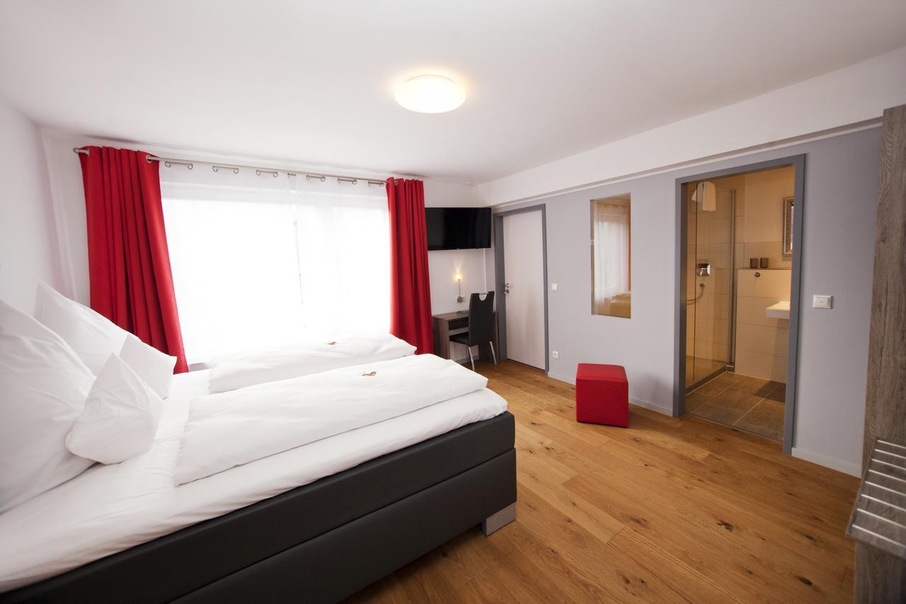 Hotel Vintage Am Bundesbank-Bunker Cochem Luaran gambar
